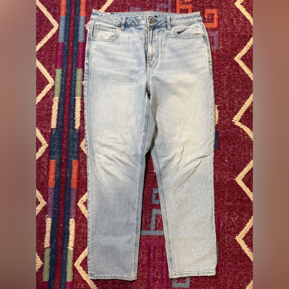 American Eagle Mom Jean